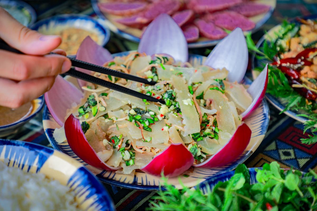 ยำส้มโอ